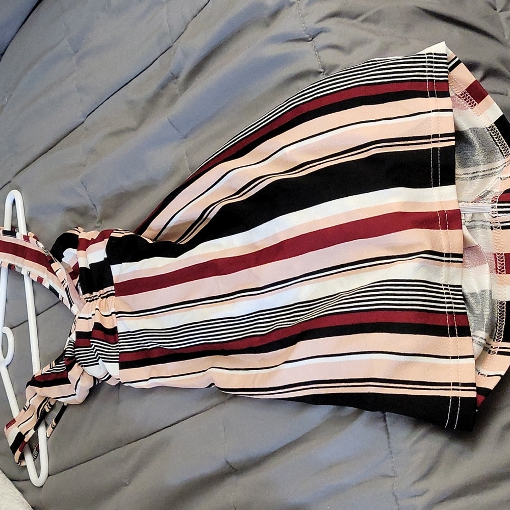 Striped Criss Cross Back Bodycon Dress